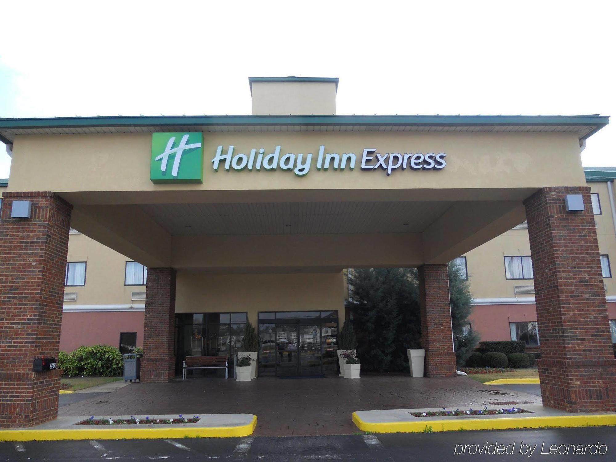 Holiday Inn Express & Suites Birmingham South - Pelham, An Ihg Hotel Exterior foto